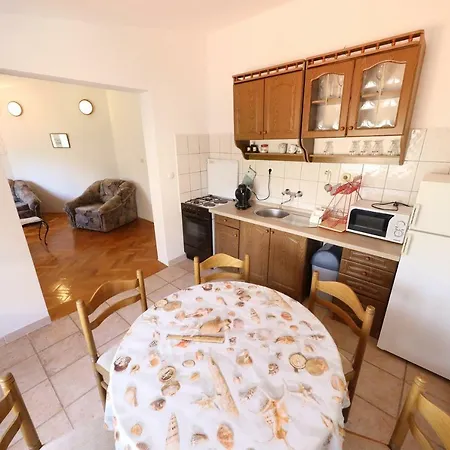 Sabina Apartment *